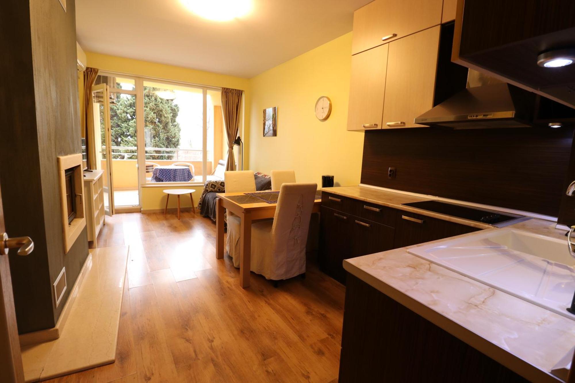 Varna Garden View Apartment Exterior foto